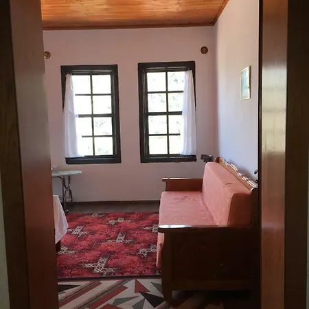 Spiro Villa * Berat