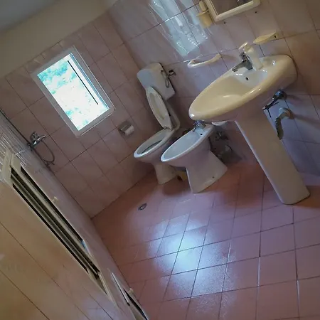 Spiro Villa