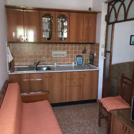 Spiro Villa